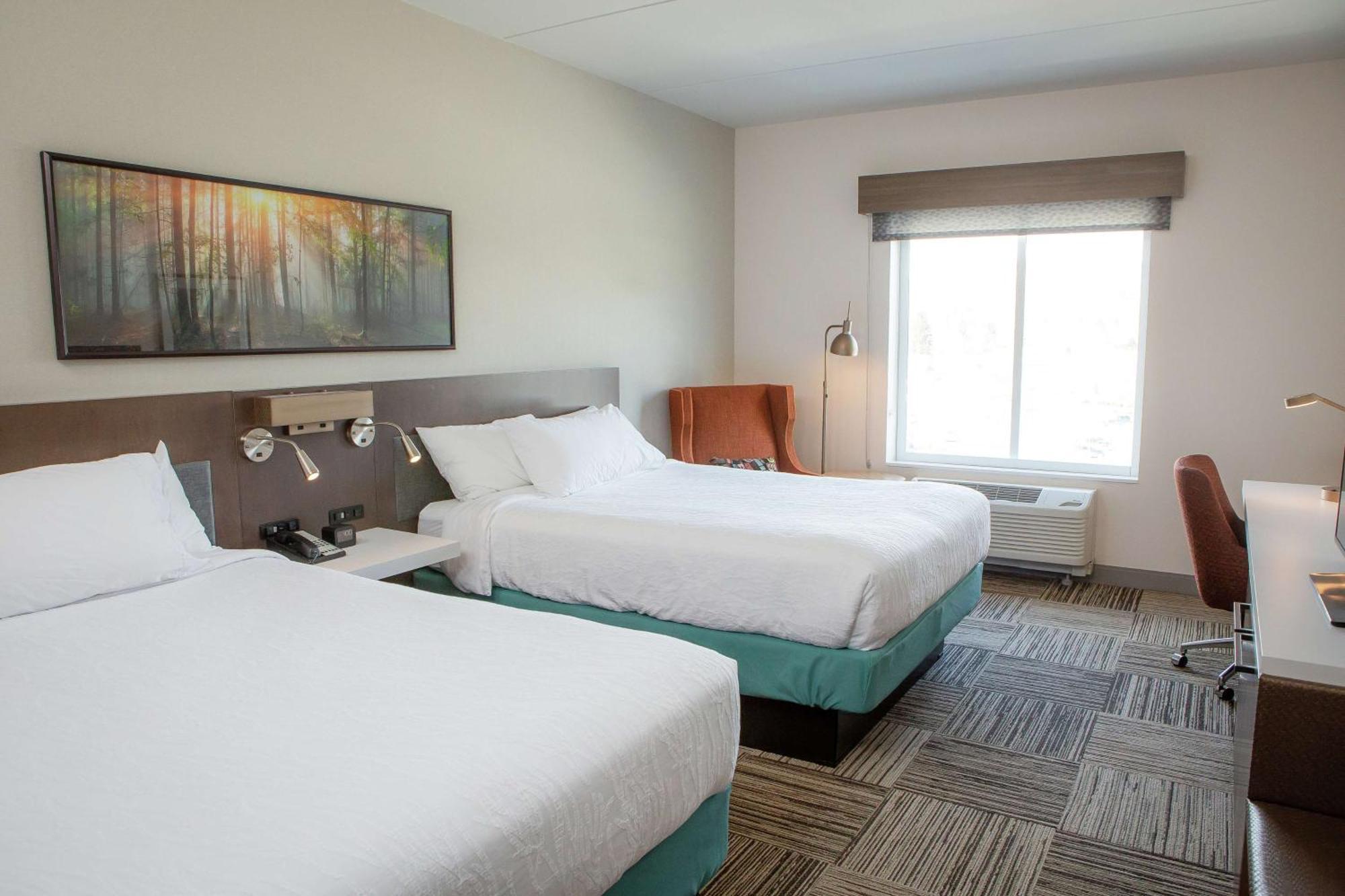 Hilton Garden Inn Corning Downtown Eksteriør billede